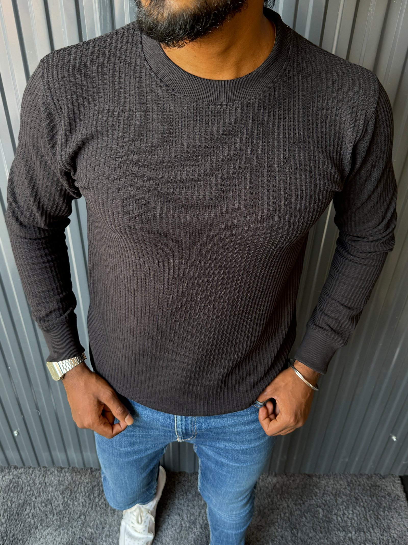 Black Sweatshirt WE001