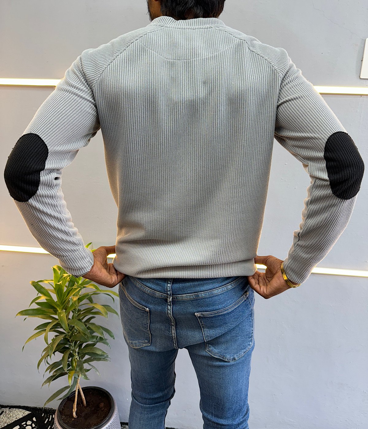 Light Gray Pullovers WE005